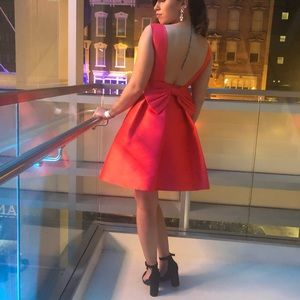 Kate Spade open back silk bow dress 🎀